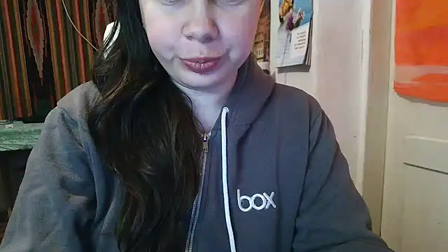 Cora Maro online show from 9, 3, 2025