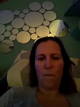 Snapshot of Angelacoquine chatting on 9, 12, 2024 Angelacoquine online show from 9, 12, 2024