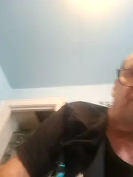 Snapshot of fastesttongue1680 chatting on 24, 11, 2025 fastesttongue1680 online show from 24, 11, 2025