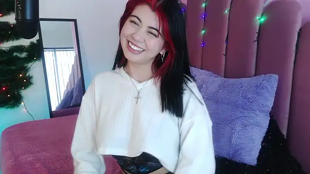 Zoe Benson online show from 19, 12, 2024