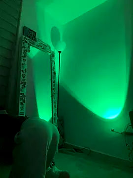 Snapshot of salome-brown chatting on 21, 11, 2025 salome-brown online show from 21, 11, 2025