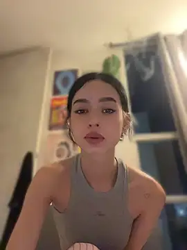 Snapshot of salome-brown chatting on 4, 6, 2026 salome-brown online show from 4, 6, 2026