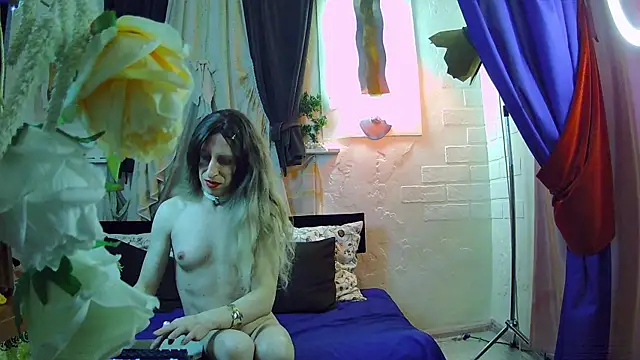 Snapshot of Mary_Loon chatting on 13, 2, 2025 Mary Loon online show from 13, 2, 2025