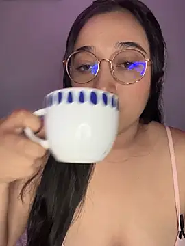 Snapshot of cata_megan chatting on 11, 2, 2025 cata megan online show from 11, 2, 2025