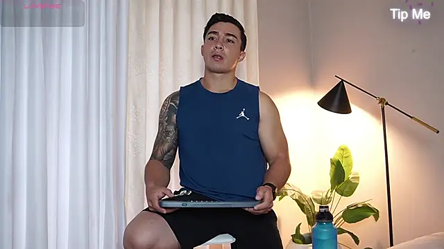 Ryan Hunt online show from 10, 11, 2025