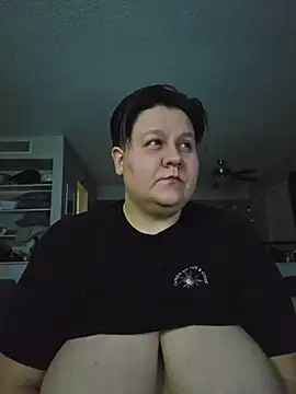 Snapshot of DevilDahm chatting on 5, 12, 2025 DevilDahm online show from 5, 12, 2025