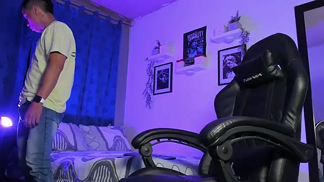 ThomsEvery  online show from 23, 9, 2025