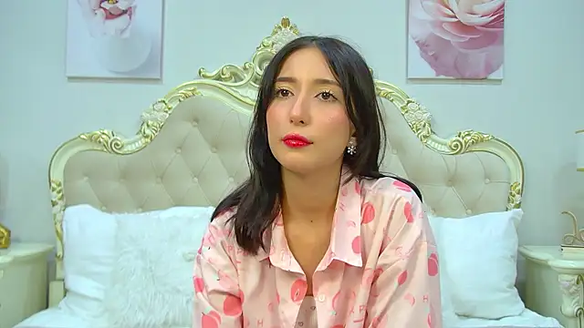 NicoleLimp online show from 14, 1, 2025