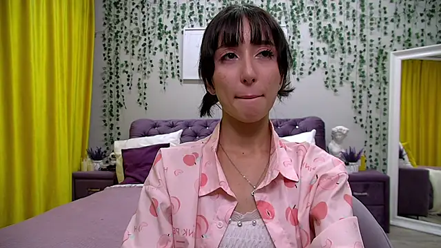 NicoleLimp online show from 3, 2, 2025