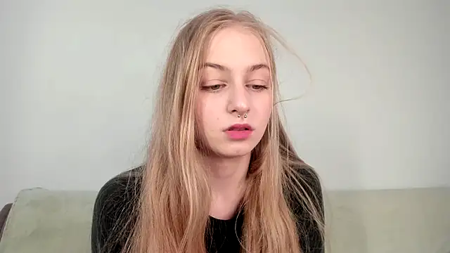 MiaMews online show from 15, 5, 2026