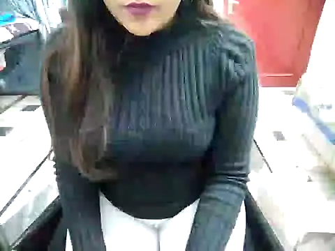 Snapshot of aarushi_sharmaa chatting on 6, 2, 2025 aarushi sharmaa online show from 6, 2, 2025