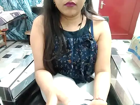 Snapshot of aarushi_sharmaa chatting on 20, 2, 2025 aarushi sharmaa online show from 20, 2, 2025