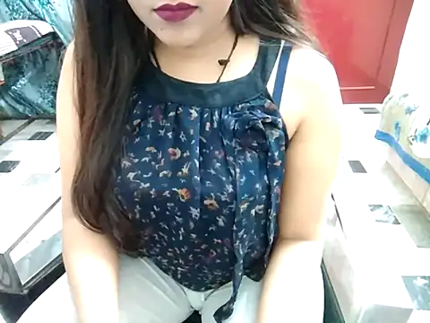 Snapshot of aarushi_sharmaa chatting on 21, 2, 2025 aarushi sharmaa online show from 21, 2, 2025