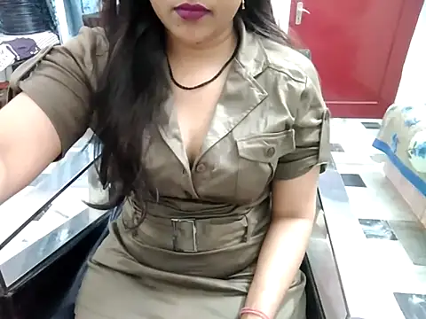 Snapshot of aarushi_sharmaa chatting on 1, 3, 2025 aarushi sharmaa online show from 1, 3, 2025