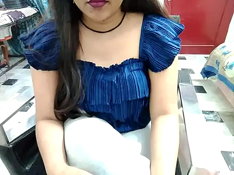 Snapshot of aarushi_sharmaa chatting on 2, 3, 2025 aarushi sharmaa online show from 2, 3, 2025