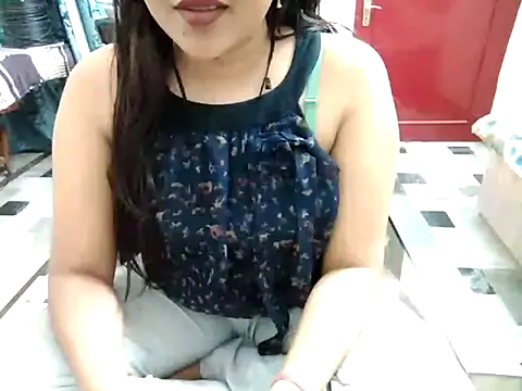 Snapshot of aarushi_sharmaa chatting on 16, 3, 2025 aarushi sharmaa online show from 16, 3, 2025