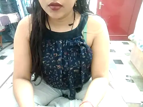 Snapshot of aarushi_sharmaa chatting on 17, 3, 2025 aarushi sharmaa online show from 17, 3, 2025