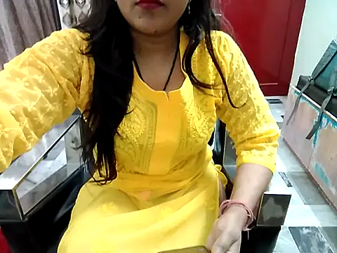 Snapshot of aarushi_sharmaa chatting on 12, 9, 2025 aarushi sharmaa online show from 12, 9, 2025