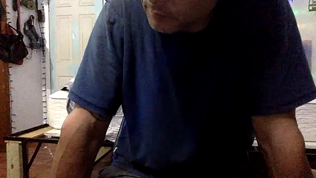 Snapshot of Buffshagswell chatting on 25, 4, 2026 Buffshagswell online show from 25, 4, 2026