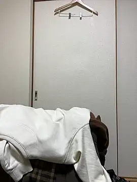 Snapshot of ryusei18570 chatting on 7, 1, 2025 ryusei18570 online show from 7, 1, 2025