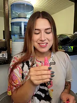 Jimena White  online show from 9, 10, 2025
