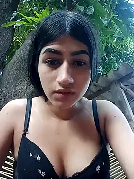 Julix A online show from 19, 1, 2025