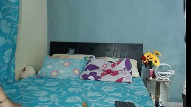 Madison  12 online show from 21, 2, 2025