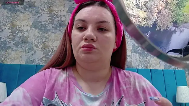 Snapshot of MelanieBrownn chatting on 29, 12, 2024 MelanieBrownn online show from 29, 12, 2024