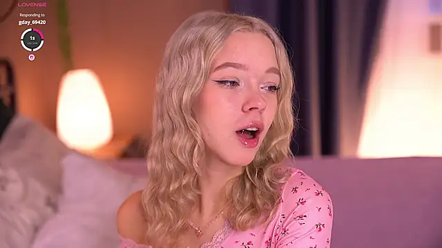  AlinaBailey online show from 14, 10, 2025