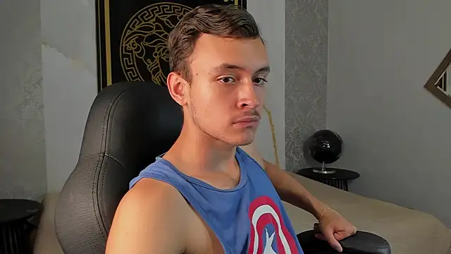 Desmon Clark online show from 11, 1, 2025