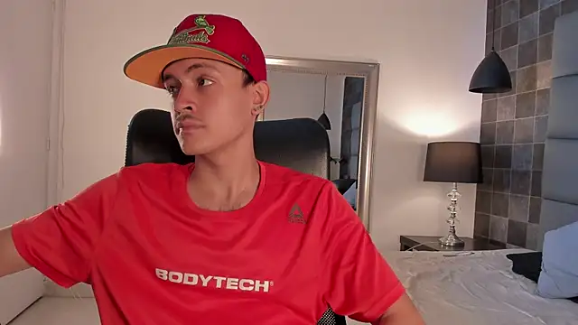 Desmon Clark online show from 13, 3, 2025