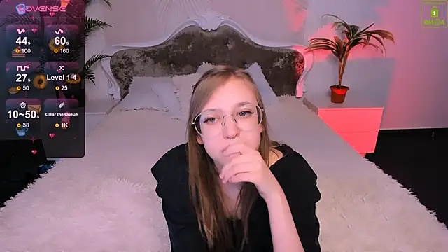 LayriantaVee online show from 15, 1, 2025