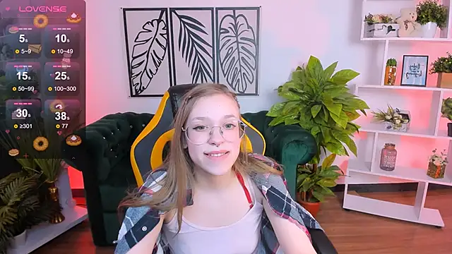 LayriantaVee online show from 23, 2, 2025