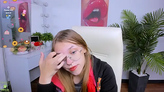 LayriantaVee online show from 28, 9, 2025