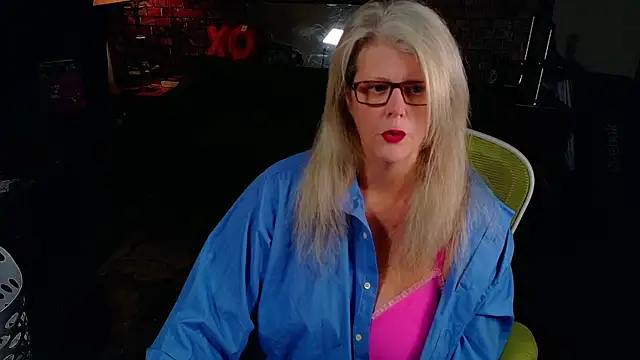 AliceHarlot online show from 8, 4, 2026