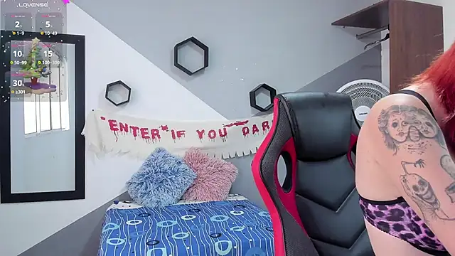 Snapshot of Danniela_rivera chatting on 12, 12, 2024 Danniela rivera online show from 12, 12, 2024