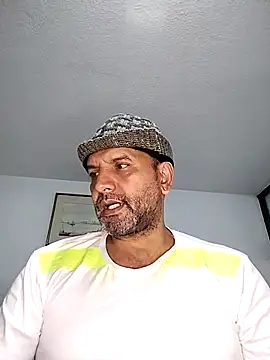 RogueTraveler online show from 25, 9, 2025