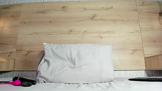 shysweets online show from 16, 12, 2025