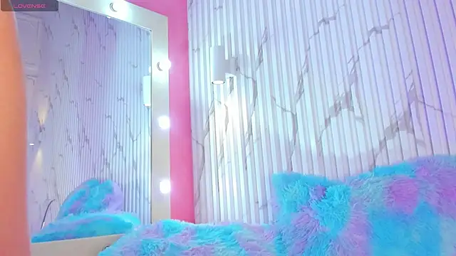 valentina lux online show from 16, 10, 2025