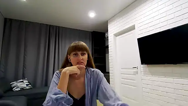 Snapshot of Daniella_Lorente chatting on 28, 6, 2026 Daniella Lorente online show from 28, 6, 2026