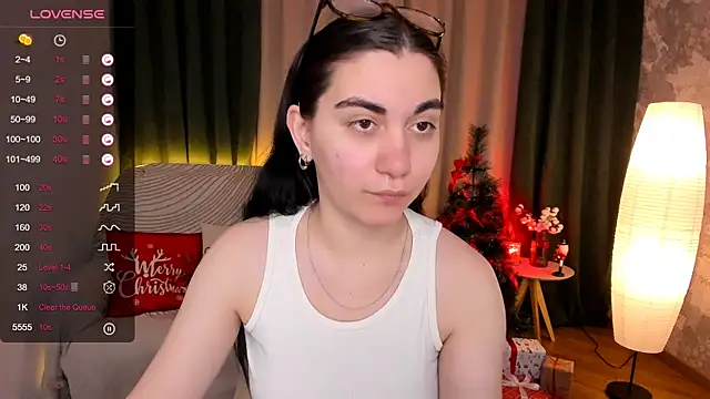 hannacheekss  online show from 28, 12, 2024