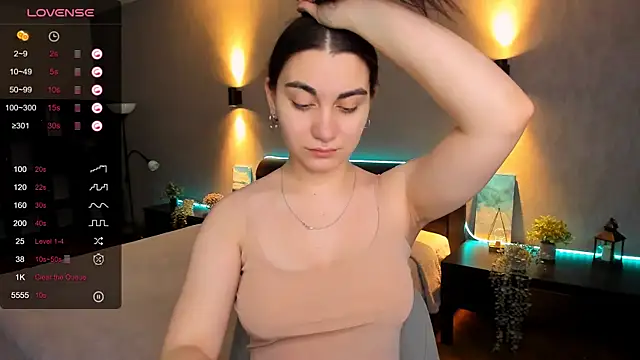 hannacheekss  online show from 27, 1, 2025