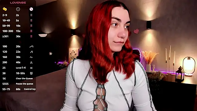 Snapshot of hannacheekss_ chatting on 13, 7, 2026 hannacheekss online show from 13, 7, 2026