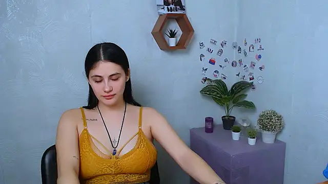 AliceSexyyy  online show from 30, 10, 2025