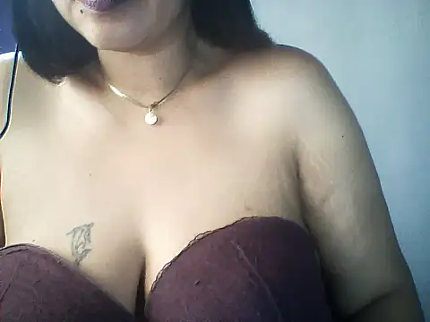 Snapshot of layanah12 chatting on 21, 6, 2026 layanah12 online show from 21, 6, 2026
