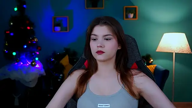 EvaThopson online show from 15, 1, 2025