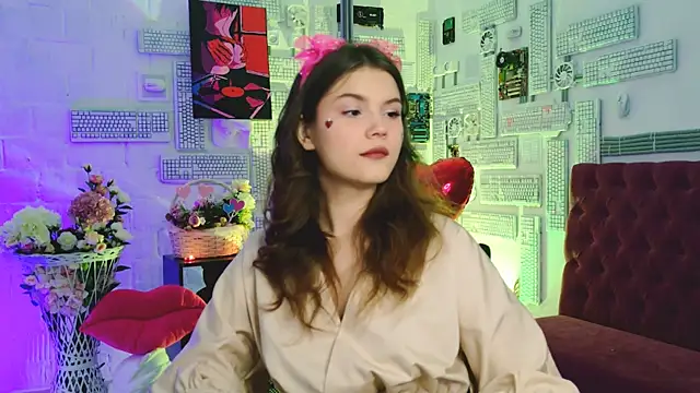 EvaThopson online show from 14, 2, 2025