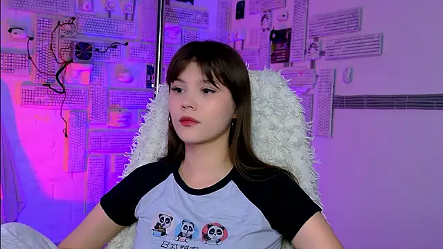 EvaThopson online show from 26, 3, 2026