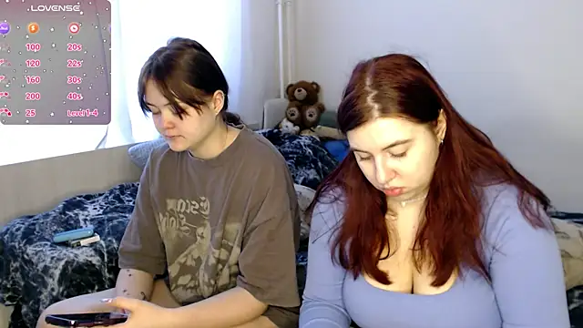 Snapshot of BettyandRich_ chatting on 20, 3, 2025 BettyandRich online show from 20, 3, 2025