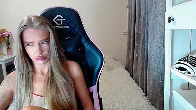 lonely dreamm online show from 19, 12, 2024